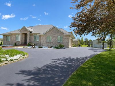 52590 North Ave, Macomb, MI, 48042