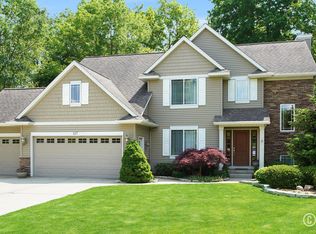 117 Bradman Dr NE, Rockford, MI