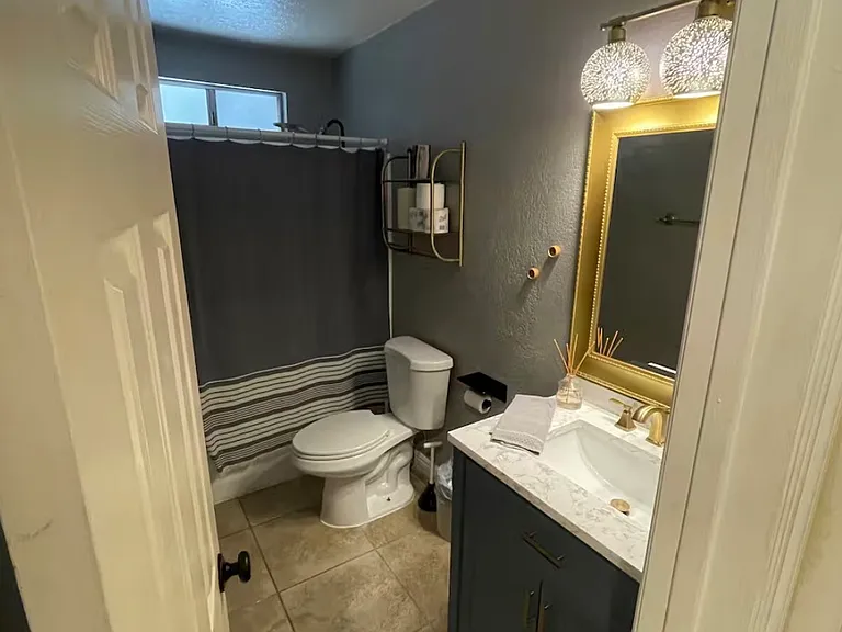 1108 E Country Club Blvd — Photo 11