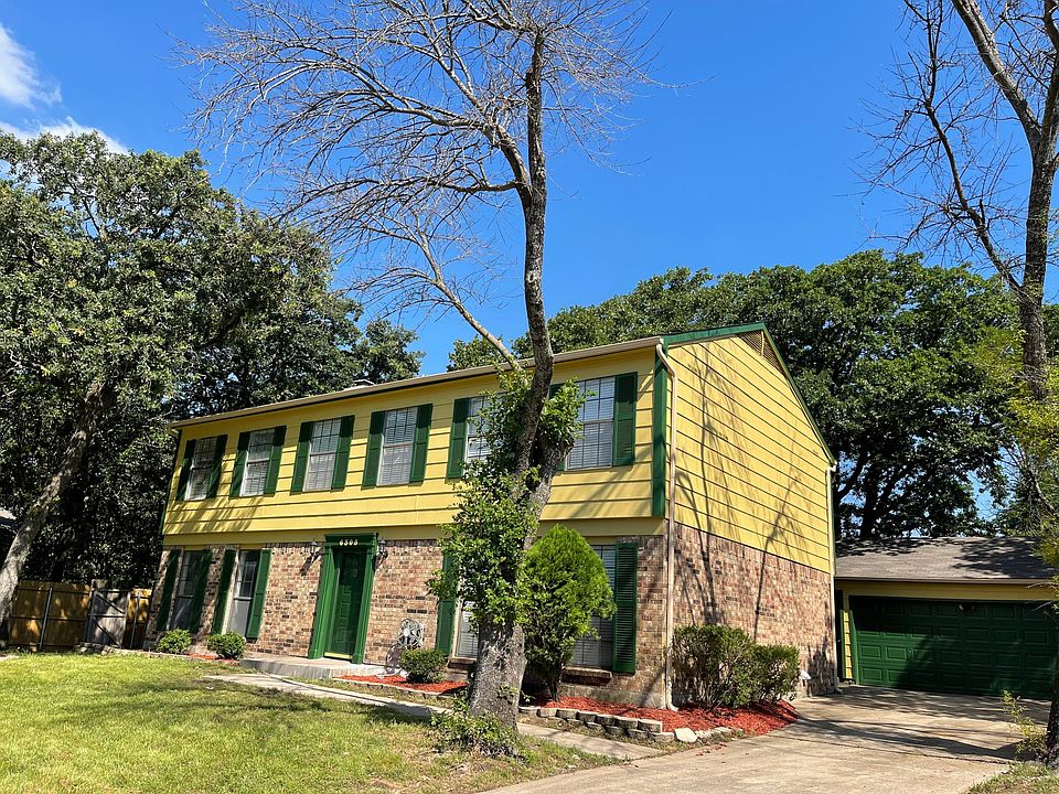 1st image of 6305 Barcelona Dr
