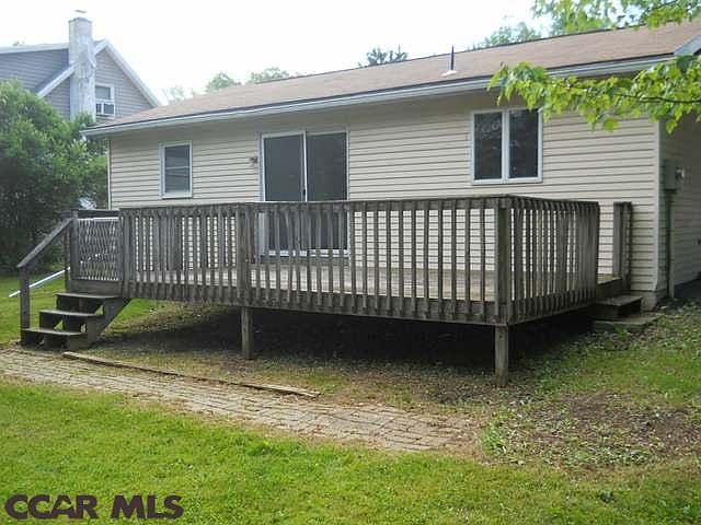 2nd image of 117 Honeysuckle Dr