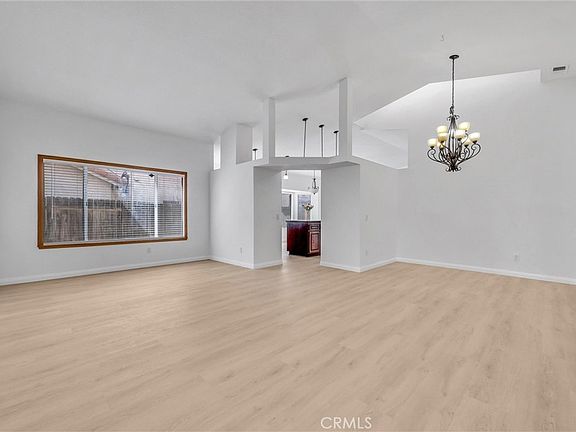 4th image of 10561 Mendoza Rd