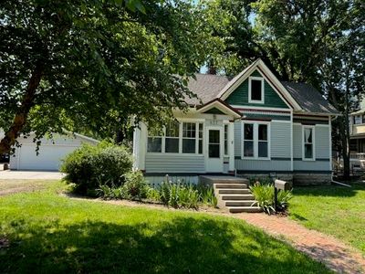 837 N Lincoln Ave, Hastings, NE, 68901