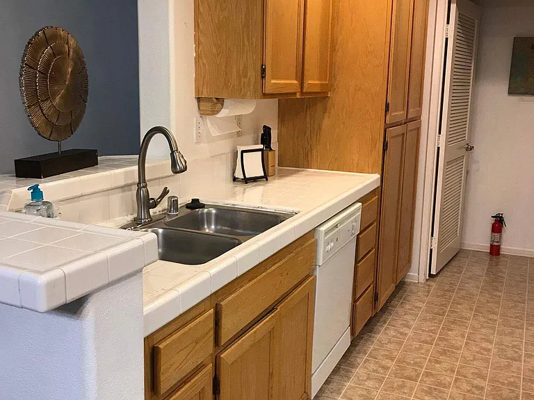 1864 Opaline Pl #421 — Photo 30