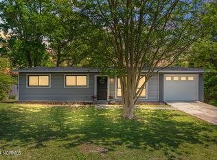 6019 E Red Oak Ct, Jacksonville, NC 28546