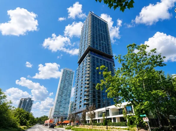 5987 Wilson Ave #1006, Burnaby, BC V5H 0L7