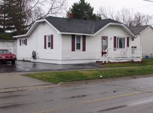 208 E Clark St, Davison, MI 48423