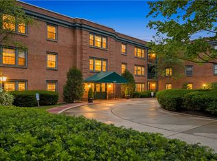 5825 5th Ave APT 314, Pittsburgh, PA 15232