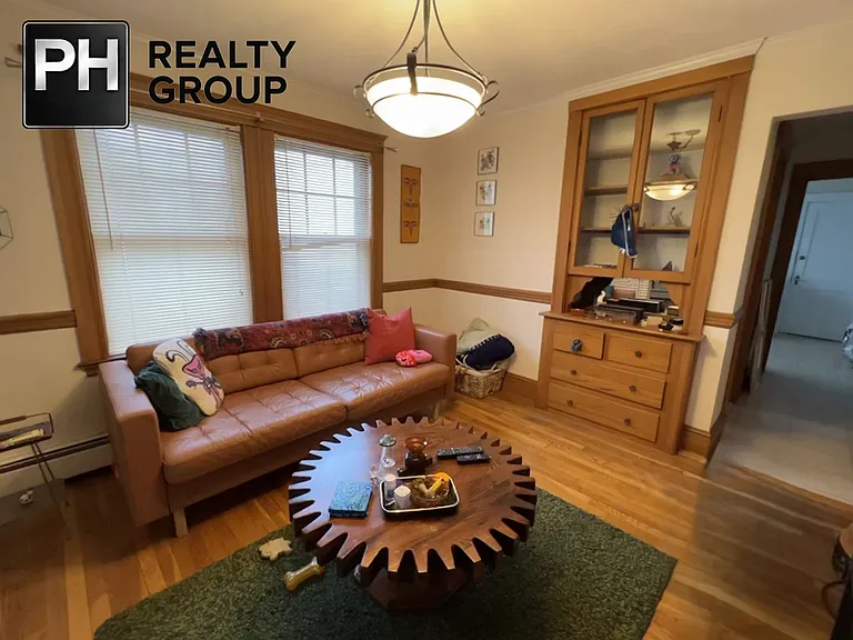 385 Arlington St #1 — Photo 6
