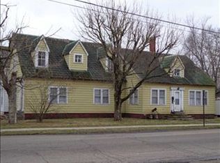 646 Union St, Columbus, IN 47201