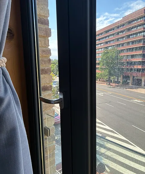 2512 Pennsylvania Ave NW #300 — Photo 35
