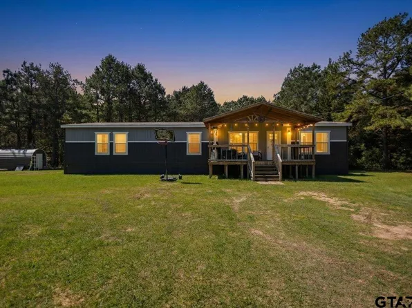 1219 Finklea Rd, Hallsville, TX 75650