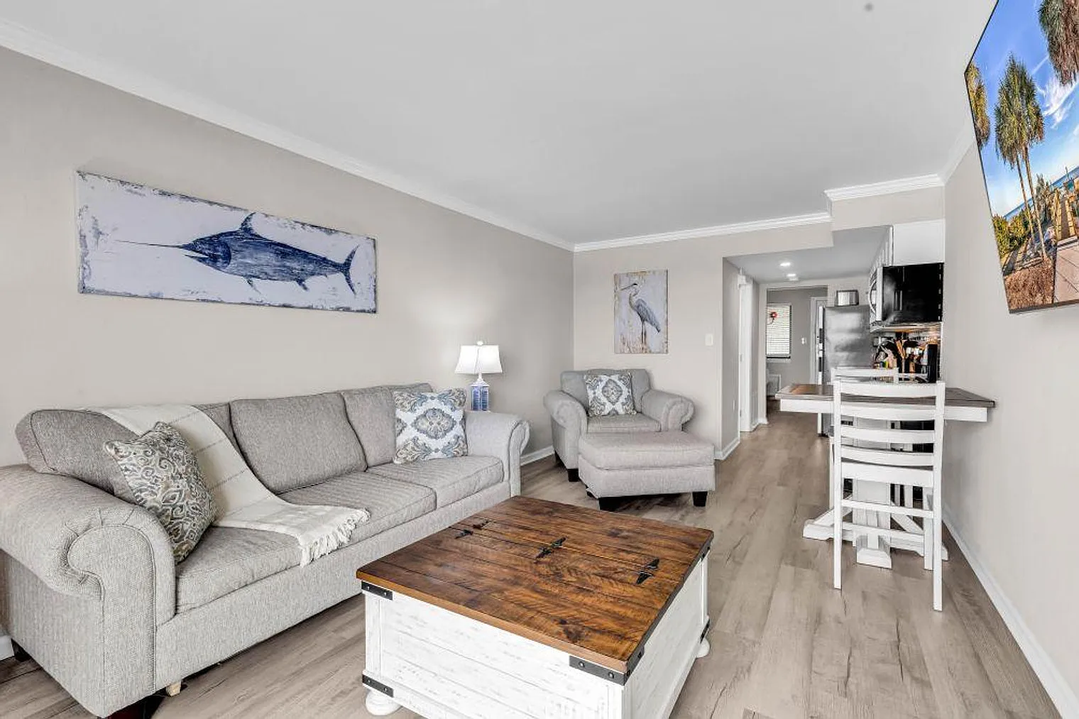 1 bed, 1.0 bath, 462 sqft, $2,655 — Photo 1