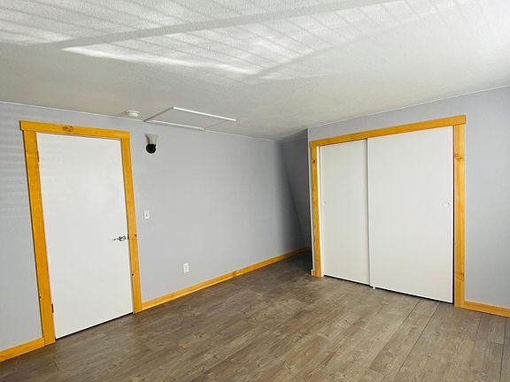 2nd image of 878 Pinon Ln
