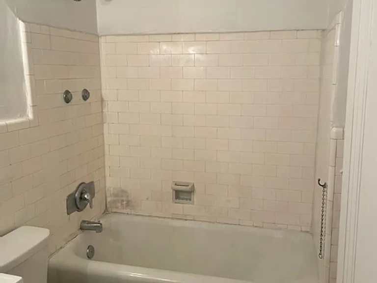 King Edward Annex Apartments — Photo 81