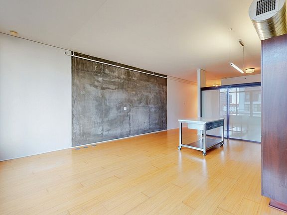5th image of 1111 S Grand Ave APT 614