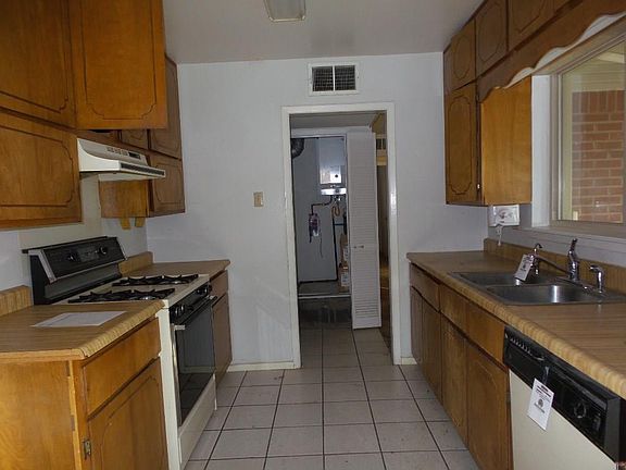 5th image of 3404 Sirius Ave