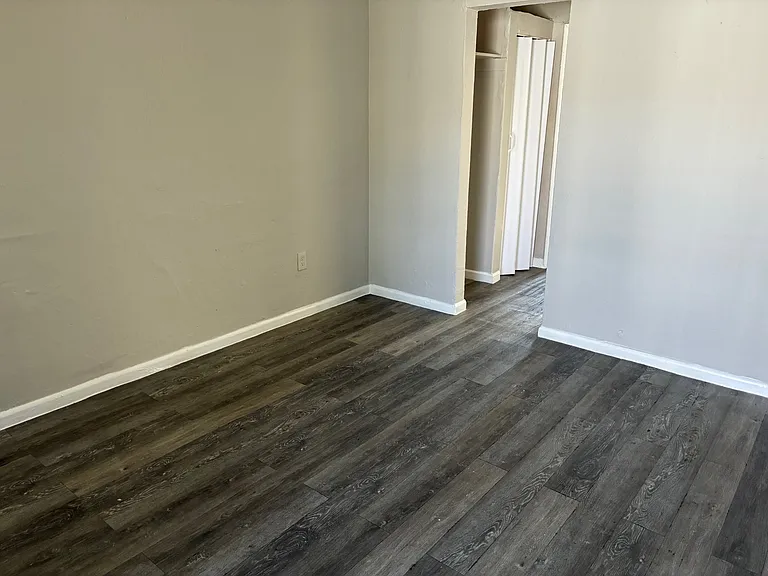 1744 NW 1st Ct #5 — Photo 3