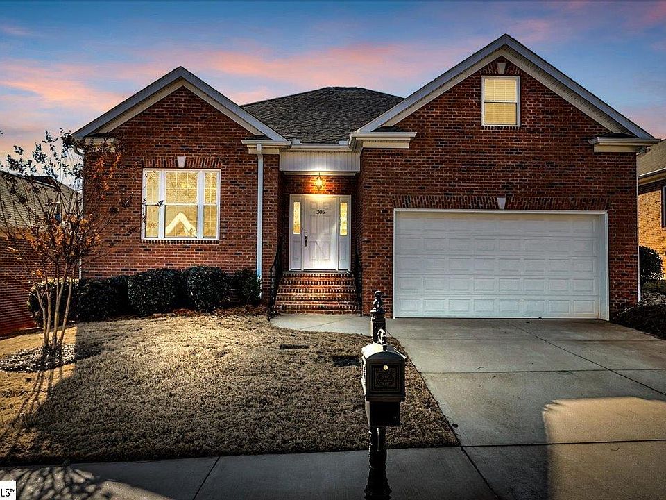 1st image of 305 Redspire Dr