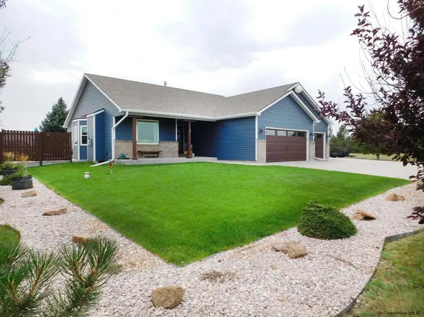 6631 Elizabeth Rd, Cheyenne, WY 82009