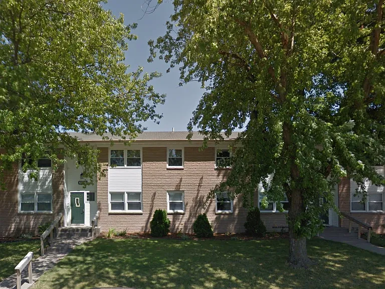2629 N Pine St #4 — Photo 1