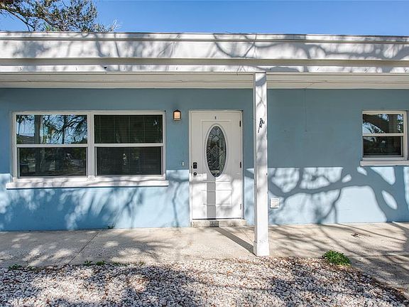 3rd image of 717 E Gulf Blvd