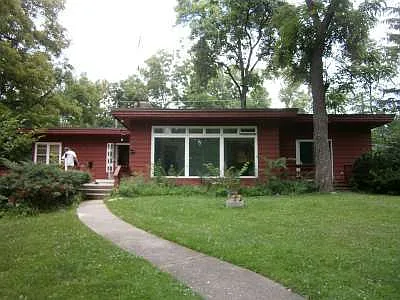 10826 W Wadsworth Rd photo 1