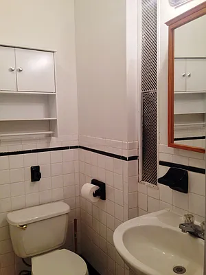 Rented by Sunrise Real Estate | media 63