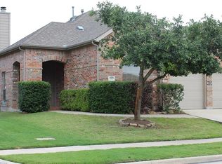 209 Cox Dr, Fate, TX 75087