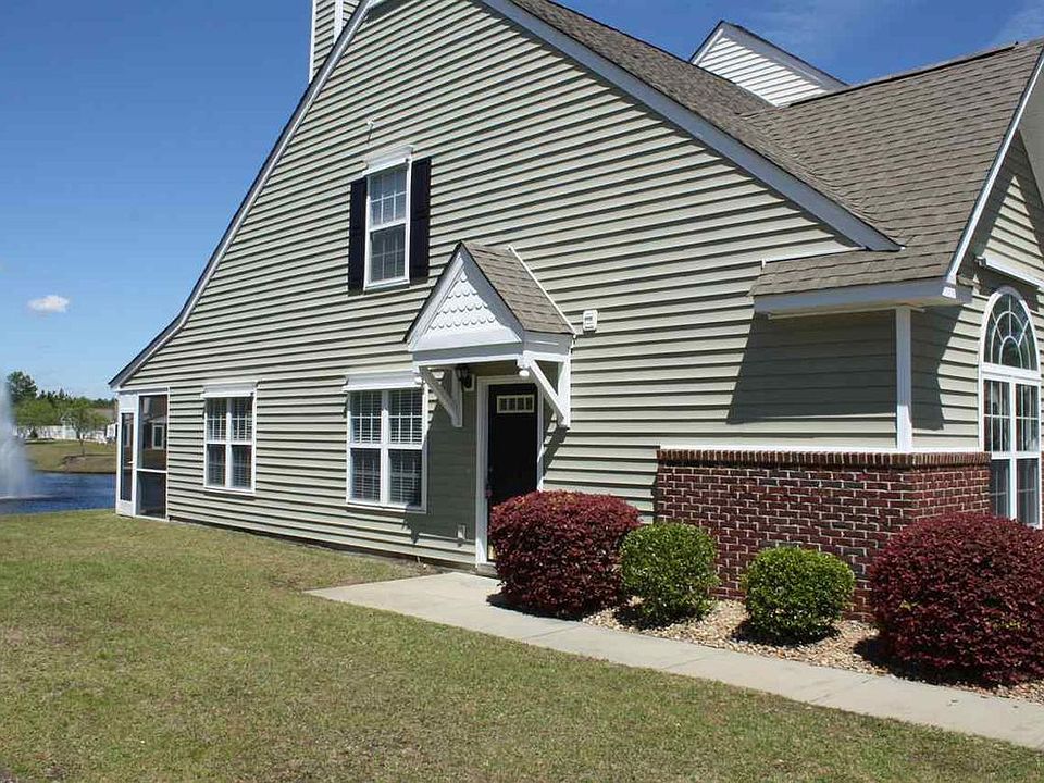 2nd image of 520 Uniola Dr