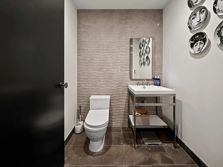 360 E 89th St #4E1 — Photo 21
