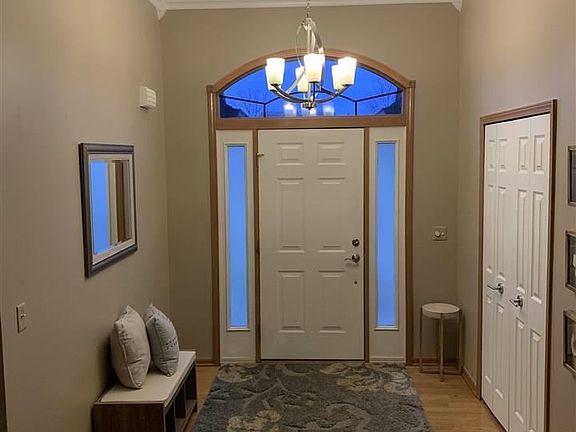 4th image of 51824 Blue Spruce Dr
