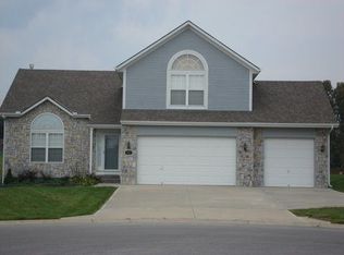 402 Granite Ct, Raymore, MO 64083