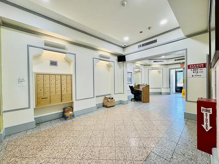 131 Tremont St #6B — Photo 42