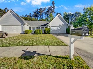 2149 Red Oak Cir, Union City, GA 30291