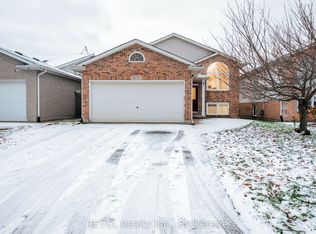 8172 Harvest Cres, Niagara Falls, ON L2H 3G4