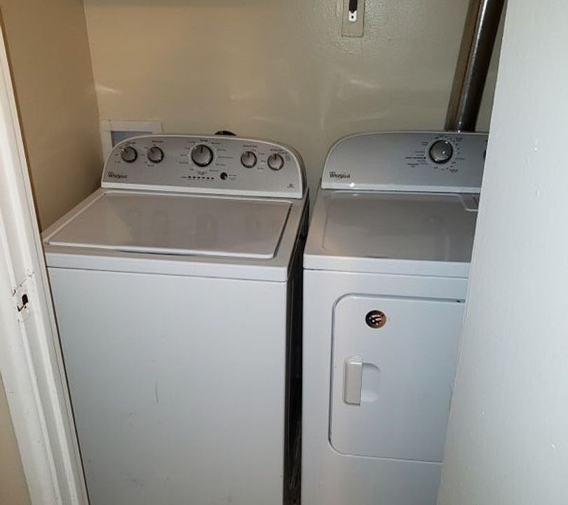 1st image of 121 Mulberry St #899