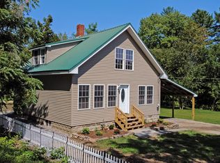 10 Morrill St, Buckfield, ME 04220