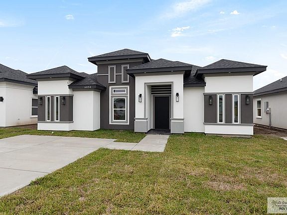 2nd image of 6054 Dakota Rose Cir