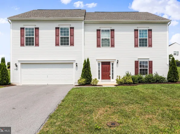 1136 Mountain Shadow W, Fayetteville, PA 17222