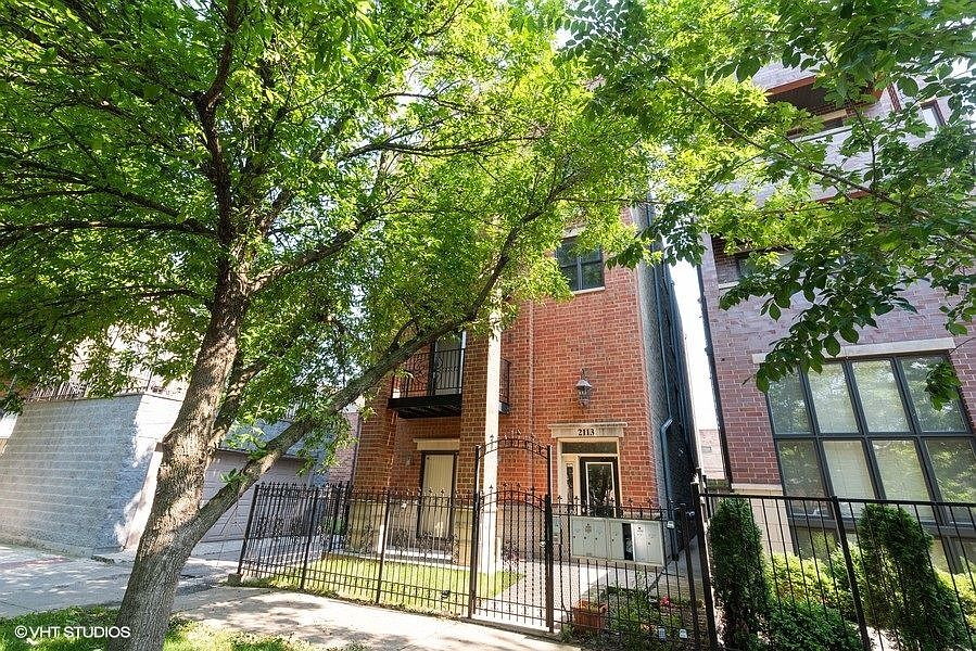 1st image of 2113 W Gladys Ave Unit 3N