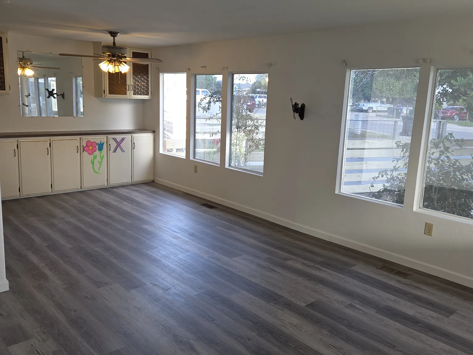 3 bed, 1482 sqft, $2,300 — Photo 3