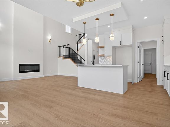 3rd image of 5 Rosa Cres