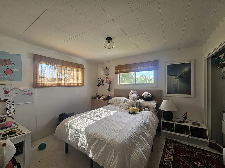 980 Wenzel Ln — Photo 14