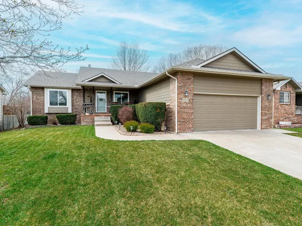 1745 Lakeland Dr, El Dorado, KS 67042