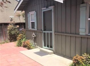 122 1/2 8th St, Seal Beach, CA 90740