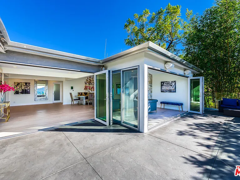 3490 Wonder View Pl — Photo 5