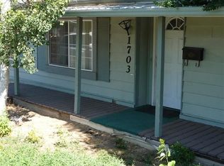 1703 S 72nd Ave, Yakima, WA