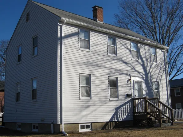 17 Anzio Rd, Framingham, MA 01702