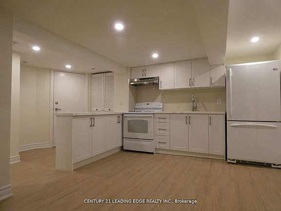 5th image of 26 Scotswood Rd